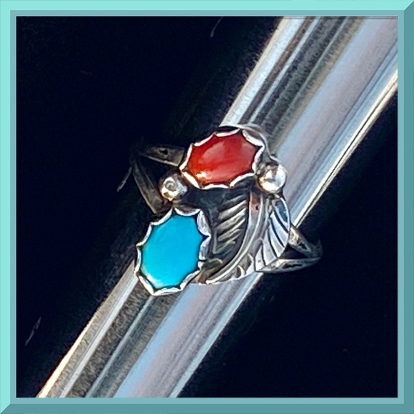 OLD Unsigned Navajo Turquoise Coral Sterling Silver Ring - Picture 7 of 8